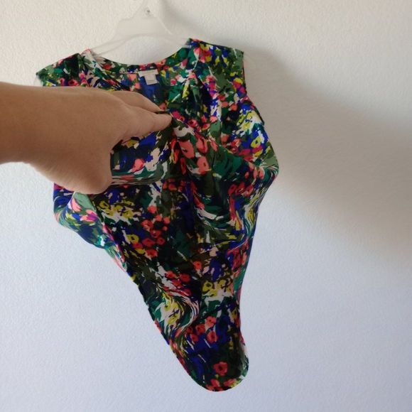 J.Crew Factory Women's Sleeveless Multicolor Floral Blouse size 00 - Picture 5 of 8